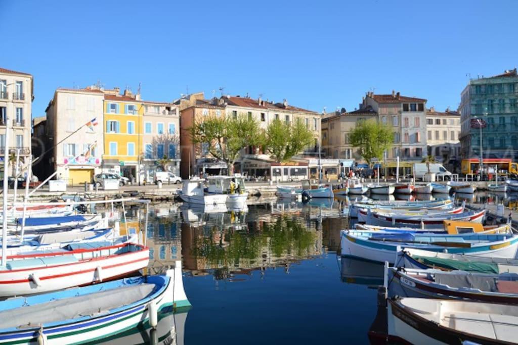 Blue Summer Vibes Duplex Studio For 4P, Ac, Sea View, Parking, Beach At 50M, Spa Access -3 La Ciotat Exterior photo